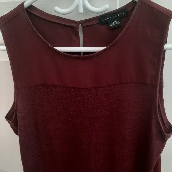 Top - Picture 2 of 9